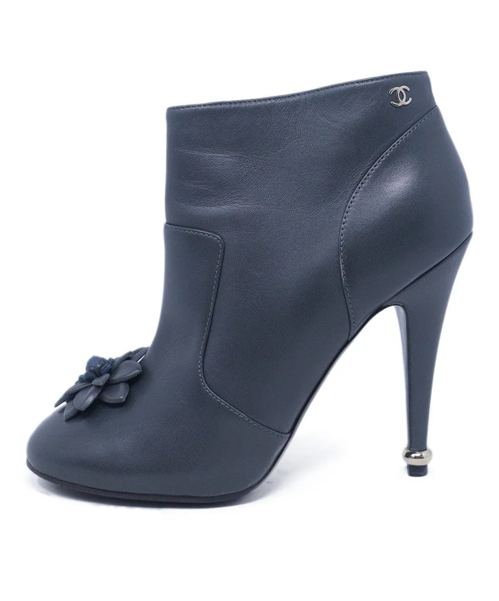 Chanel Grey Leather Camellia Trim Booties sz 6.5