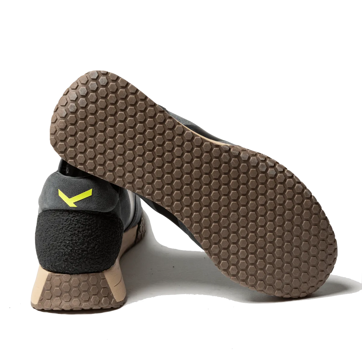Sneaker Kehnoo Man Camoscio Dark Grey